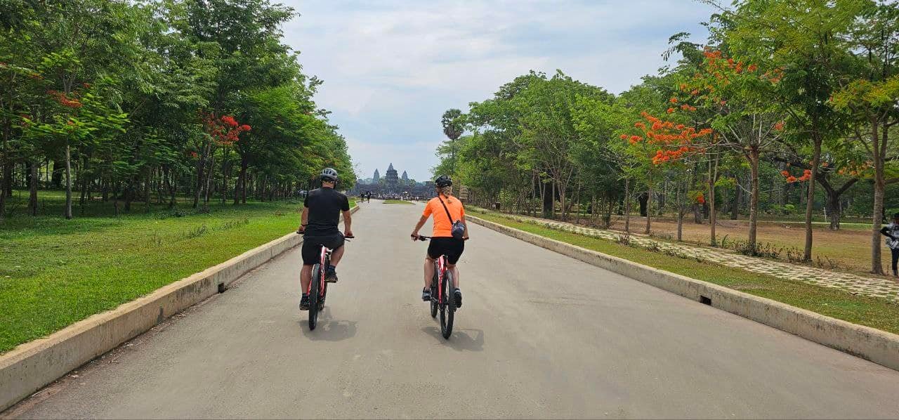 Siem Reap Cycling To Preah Vihea 7 Days